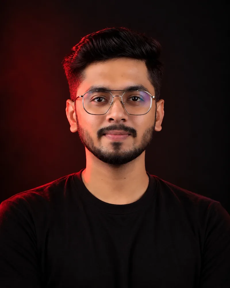 Rushbhi, Creative Designer